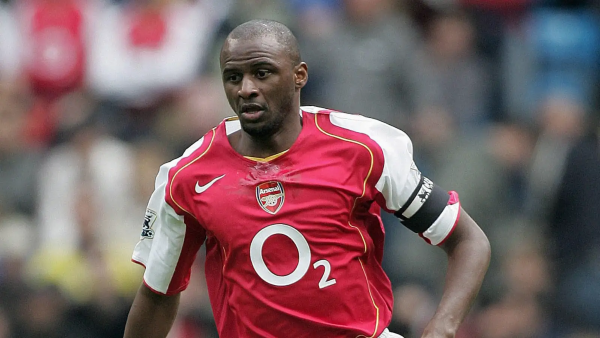 Patrick Vieira cầu thủ box to box của Arsenal