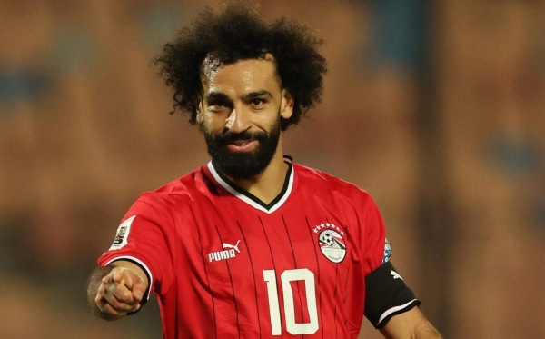 Tiền vệ cánh phải - Mohamed Salah