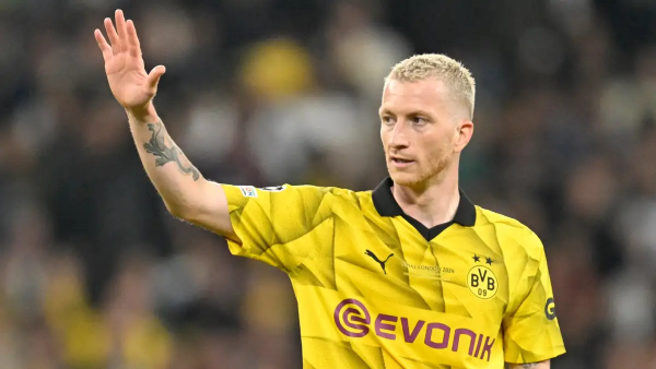 Tiền vệ cánh phải - Marco Reus