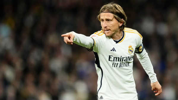 Tiền vệ trung tâm hay nhất thế giới - Luka Modric