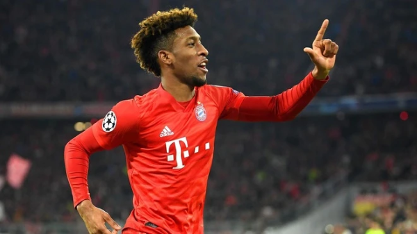 Tiền vệ cánh phải - Kingsley Coman