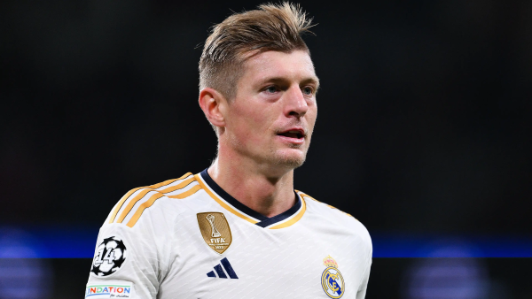 Tiền vệ trung tâm hay nhất thế giới - Toni Kroos